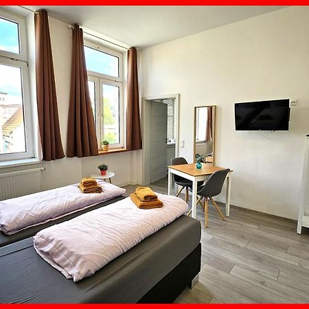 Zum Obstler - Gaststaette Und Pension Гера Екстериор снимка